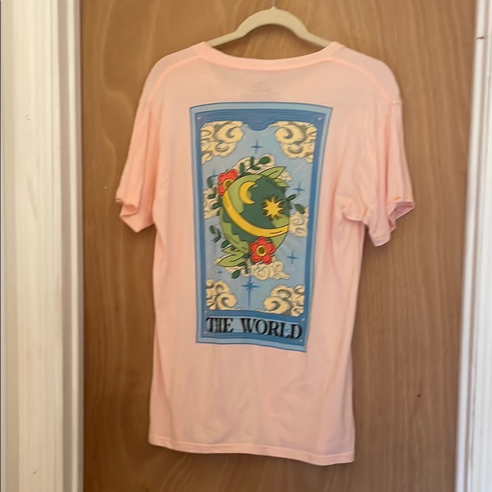 Pink Graphic Tee with Tarot Design size M